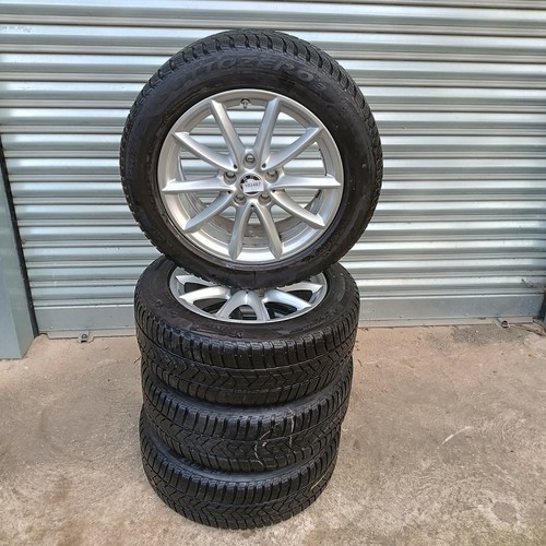 Roues avec pneus - roues,