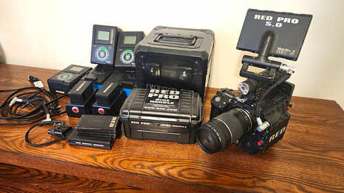 Red epic digital cinema - red, 5k