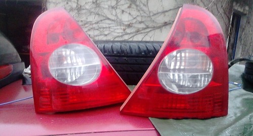 Feu arrière droit renault - arrière,