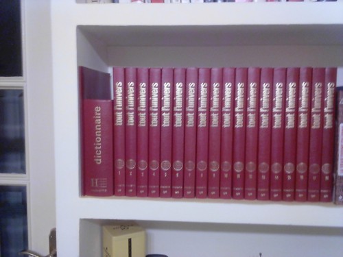 Livre tout univers - "tout, l'univers"