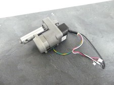 Moteur d'inclinaison pour