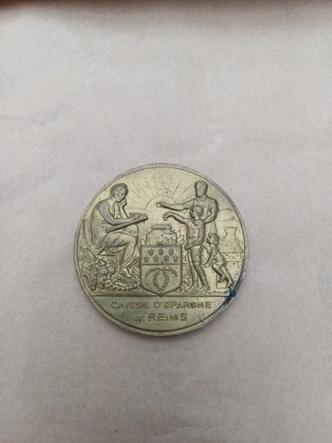Grosse medaille caisse - grosse,