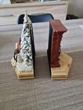 figurine serre livres monde de