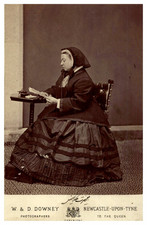 W&D Downey, Angleterre, Reine