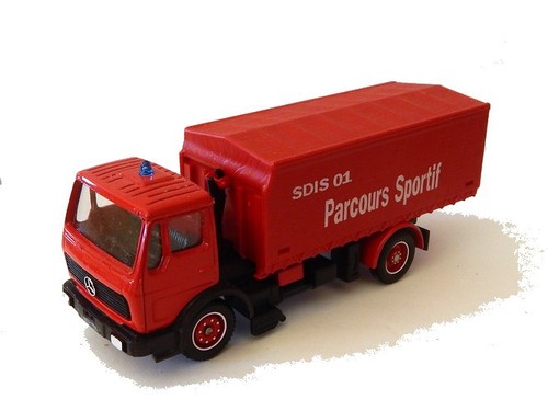 Mercedes berce pompiers solido - mercedes,