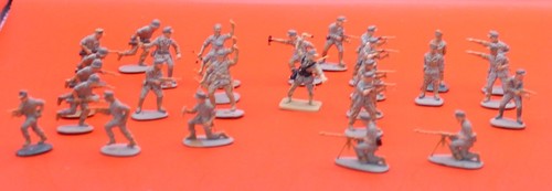 Lot 27 soldats afrika - de,