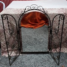 Art déco : grand miroir fenêtre et sa console en fer forgé torsadé (années 50)