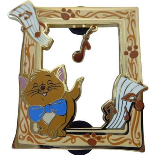 Disney pin trading - disney,