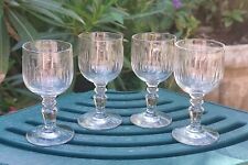 4 ANCIENS VERRES À LIQUEUR