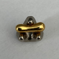 39 - Pin's RARE SCUPTURE DESIGN PRESSE PAPIER DU DESIGNER TOM DIXON