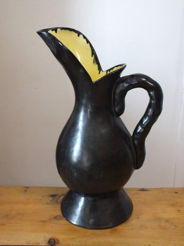 Grand vase pichet - , années