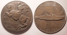 Grande médaille, Compagnie