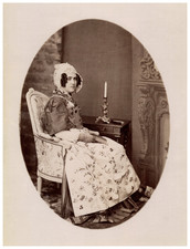 Arles, portrait d'une femme en intérieur en costume régional  Vintage print