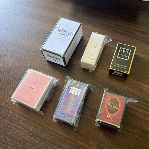 Givenchy boxed perfume - givenchy,