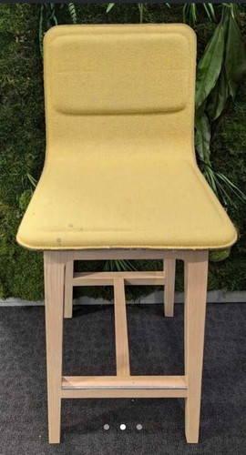Paire chaises hautes design - chaises,