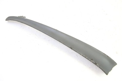 Flanc lateral avant gauche - lateral,