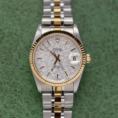 Tudor white linen - tudor, dial