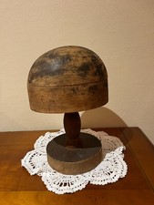 TETE A CHAPEAU-FORME A CHAPEAU