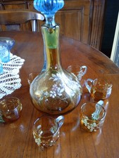 SERVICE A LIQUEUR EN VERRE EMAILLE MOTIF FLEURS