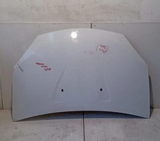 6001551793 capot pour DACIA SANDERO (07/08>04/13<) 1.4 GPL BER. 2008