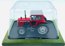 RARE TRACTEUR MASSEY FERGUSON 590 1980. UNIVERSAL HOBBIES AU 1/43