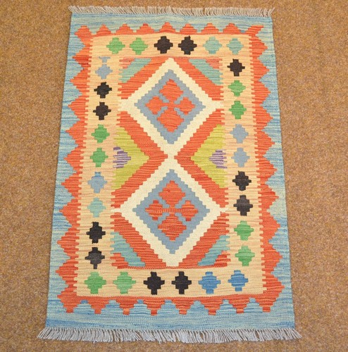 Tapis kilim oriental - oriental, À