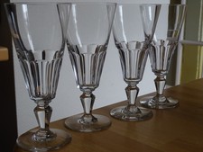 BACCARAT 4 FLUTES A CHAMPAGNE