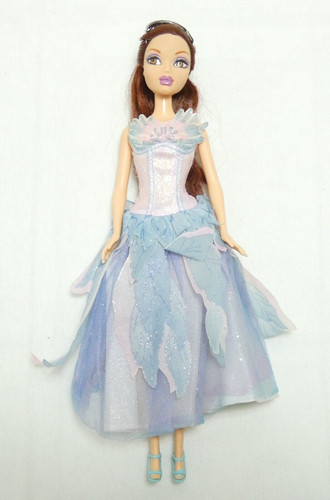 Poupee barbie avec robe bleu - avec,