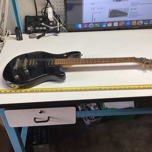 Electric guitar untested band - electric,
