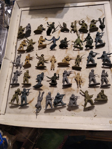 Lot soldats militaires - soldats,