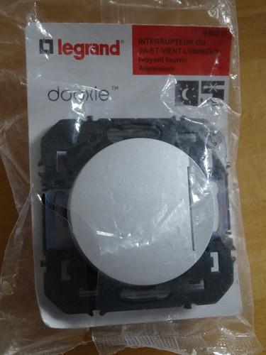 Legrand dooxie aluminuim neuf - aluminuim,