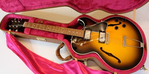 Circa 2001 gibson 135 - 2001,