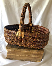 Vintage French Petite Toddler Charentaise Buttocks Handwoven Wicker Basket