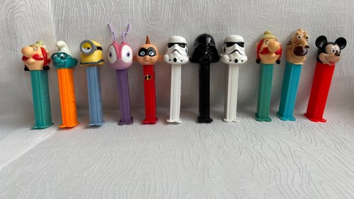 Lot distributeurs pez - lot,