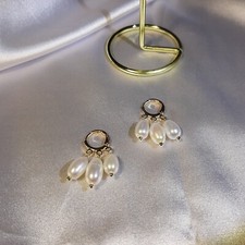 boucles d'oreilles dormeuses