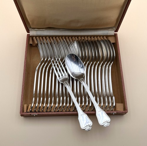 Ménagère couverts de - 12,