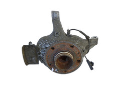 Fusée d'essieu Moyeu de roue