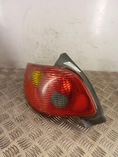 Feu arriere principal gauche