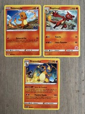 3 cartes Pokémon Salamèche, Reptincel, et Dracaufeu