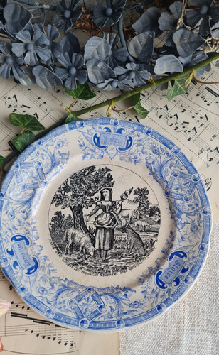 Ancienne assiette - ancienne,
