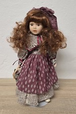 Poupée d'artiste poupée en