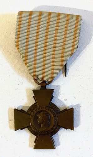 Médaille broche pucelle - médaille,,