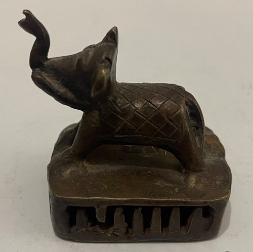 Inde hochet tribal bastar - hochet,