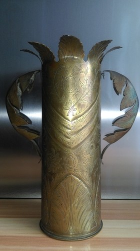 Très rare vase réalisé - rare,