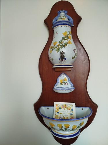 Faïence quimper fontaine - faïence,