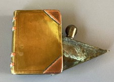 Briquet poilu forme - briquet,