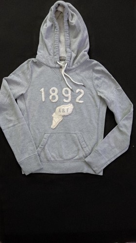 Abercrombie fitch - &,