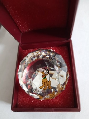 Presse papier disney pluto - presse,