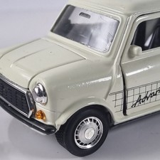 tomica tomy 1/43 yonezawa diapet mini 1000 morris austin Japan