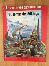  LA VIE PRIVEE DES HOMMES AU